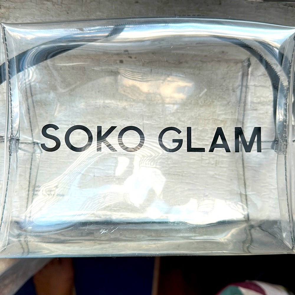 Clear makeup bag